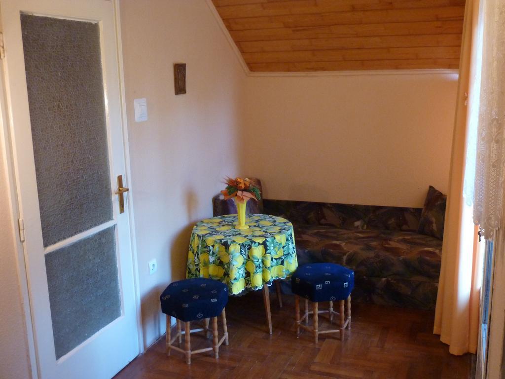 Vadasztanya Apartmanhazak Сиофок Стая снимка