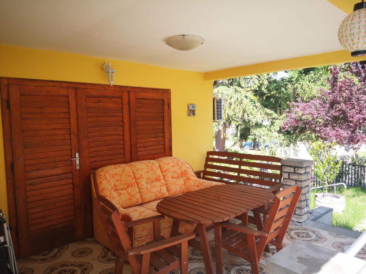 Vadasztanya Apartmanhazak Сиофок Екстериор снимка
