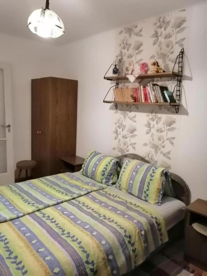 Vadasztanya Apartmanhazak Сиофок Екстериор снимка