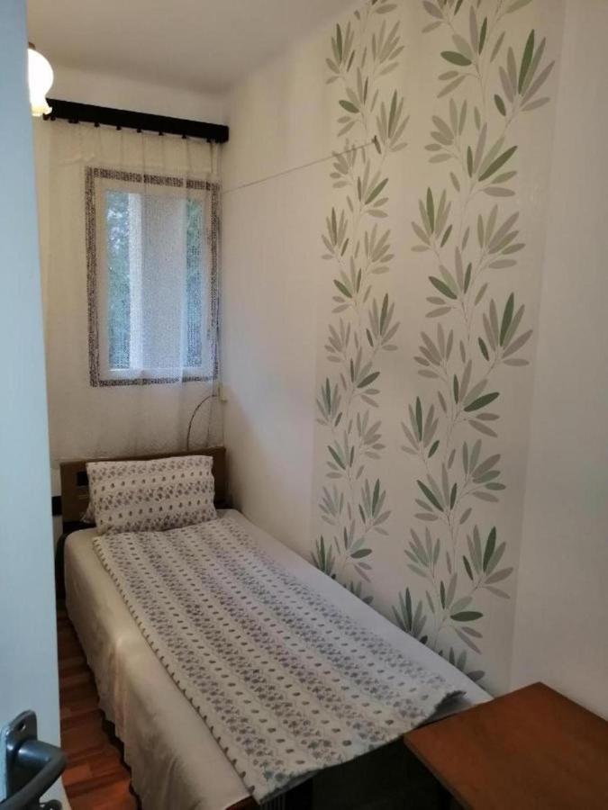 Vadasztanya Apartmanhazak Сиофок Екстериор снимка