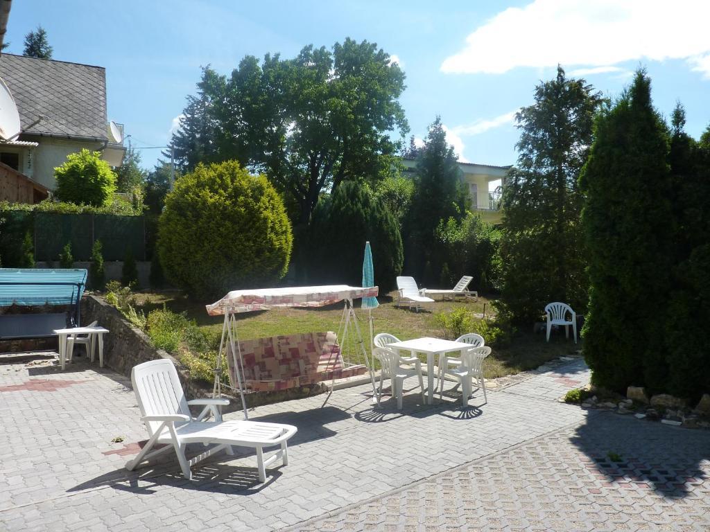 Vadasztanya Apartmanhazak Сиофок Стая снимка