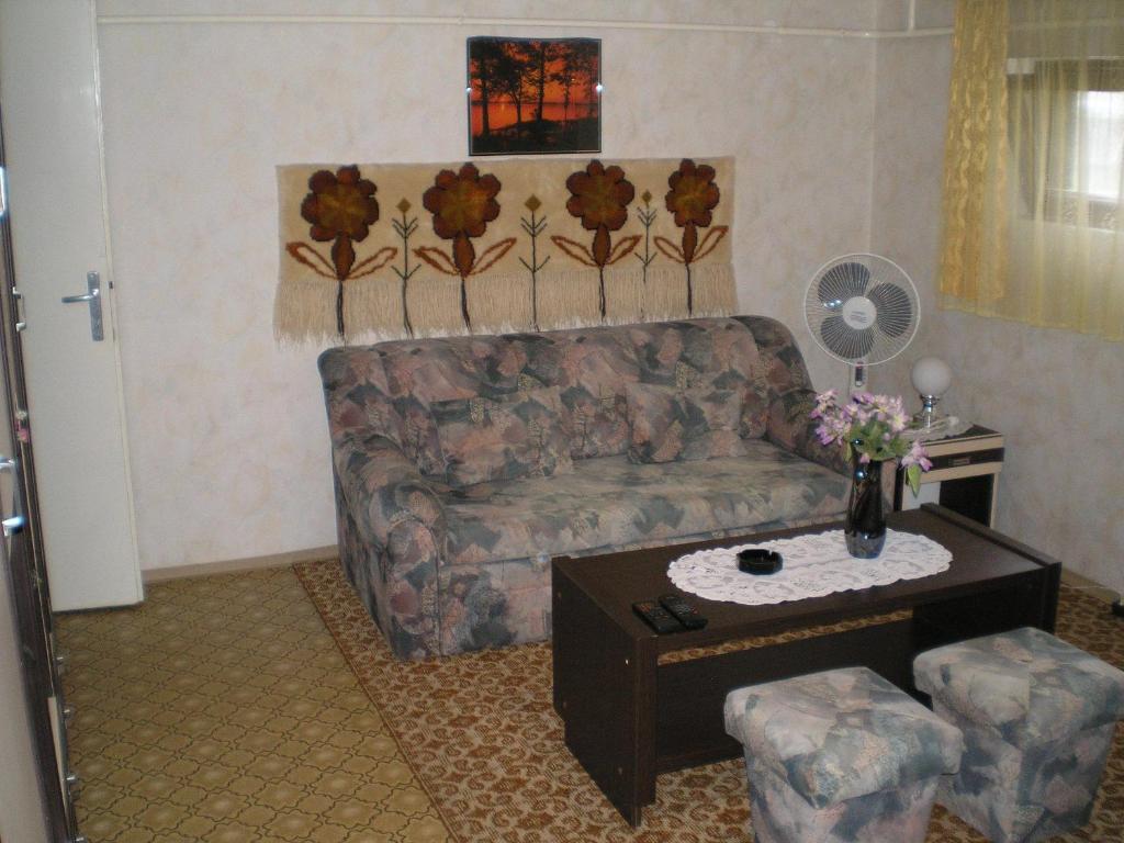 Vadasztanya Apartmanhazak Сиофок Стая снимка