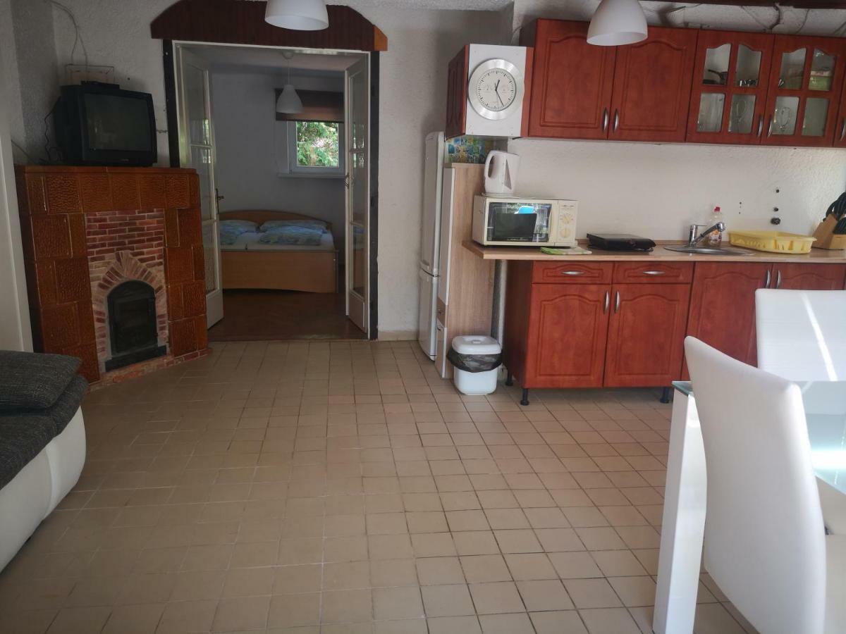 Vadasztanya Apartmanhazak Сиофок Екстериор снимка
